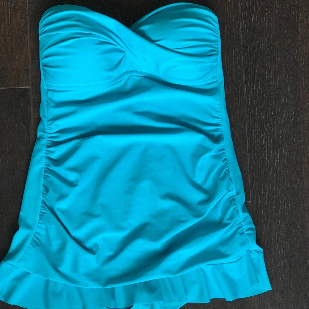 Bathing suit